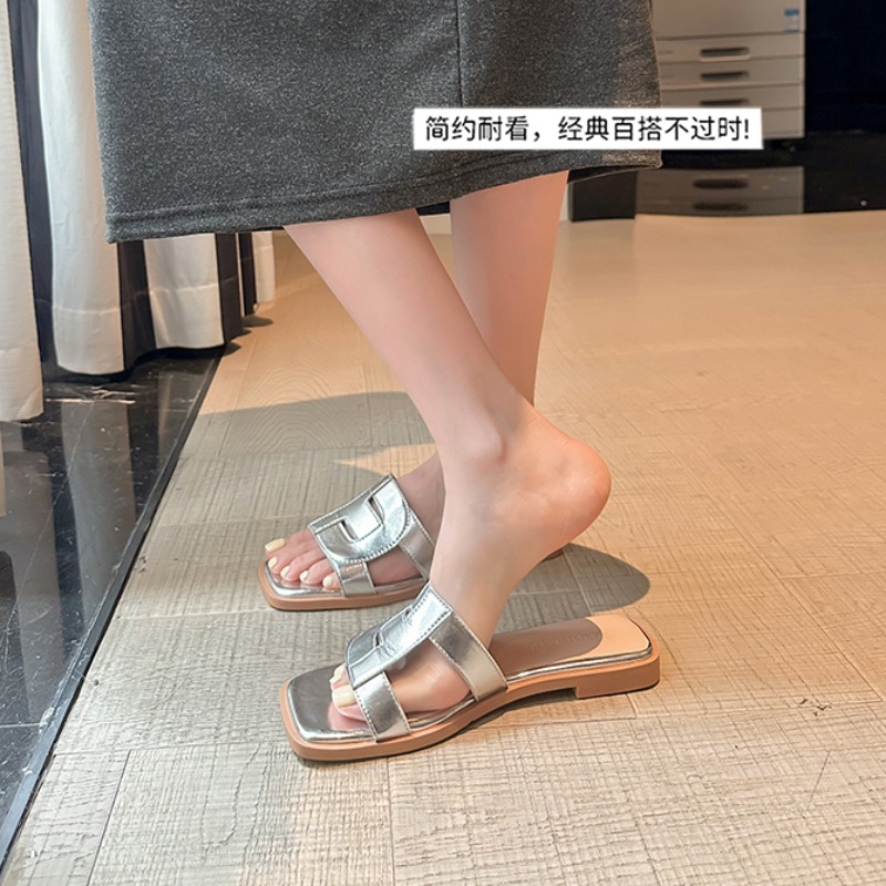 2025 Trendy Hollow Out Slimming Square Toe Soft Sole Flat Beach Slippers Women Summer Leather Sandals - Image 4