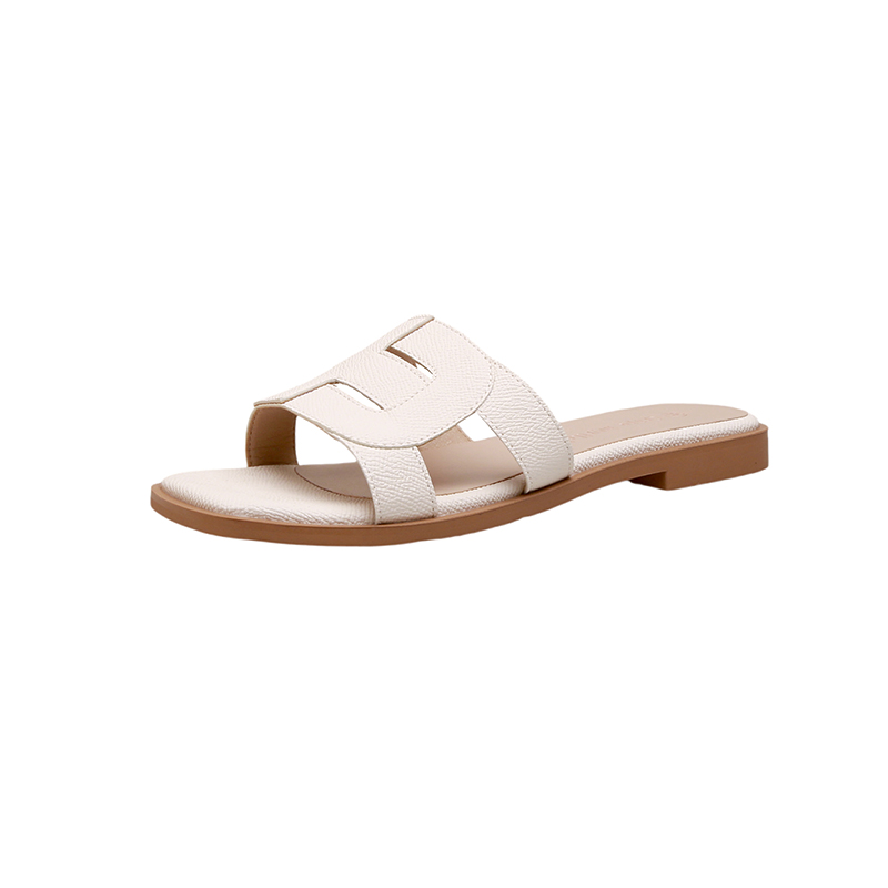 2025 Trendy Hollow Out Slimming Square Toe Soft Sole Flat Beach Slippers Women Summer Leather Sandals - Image 5