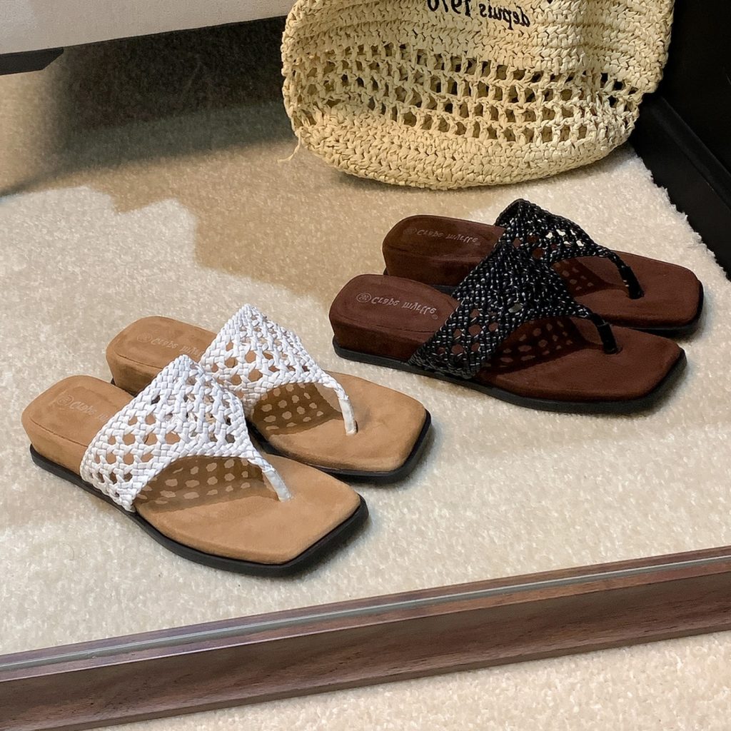 Bohemian Hollow Woven Toe Loop Square Toe Slippers for Women Summer Outdoor 4cm Raised Heel