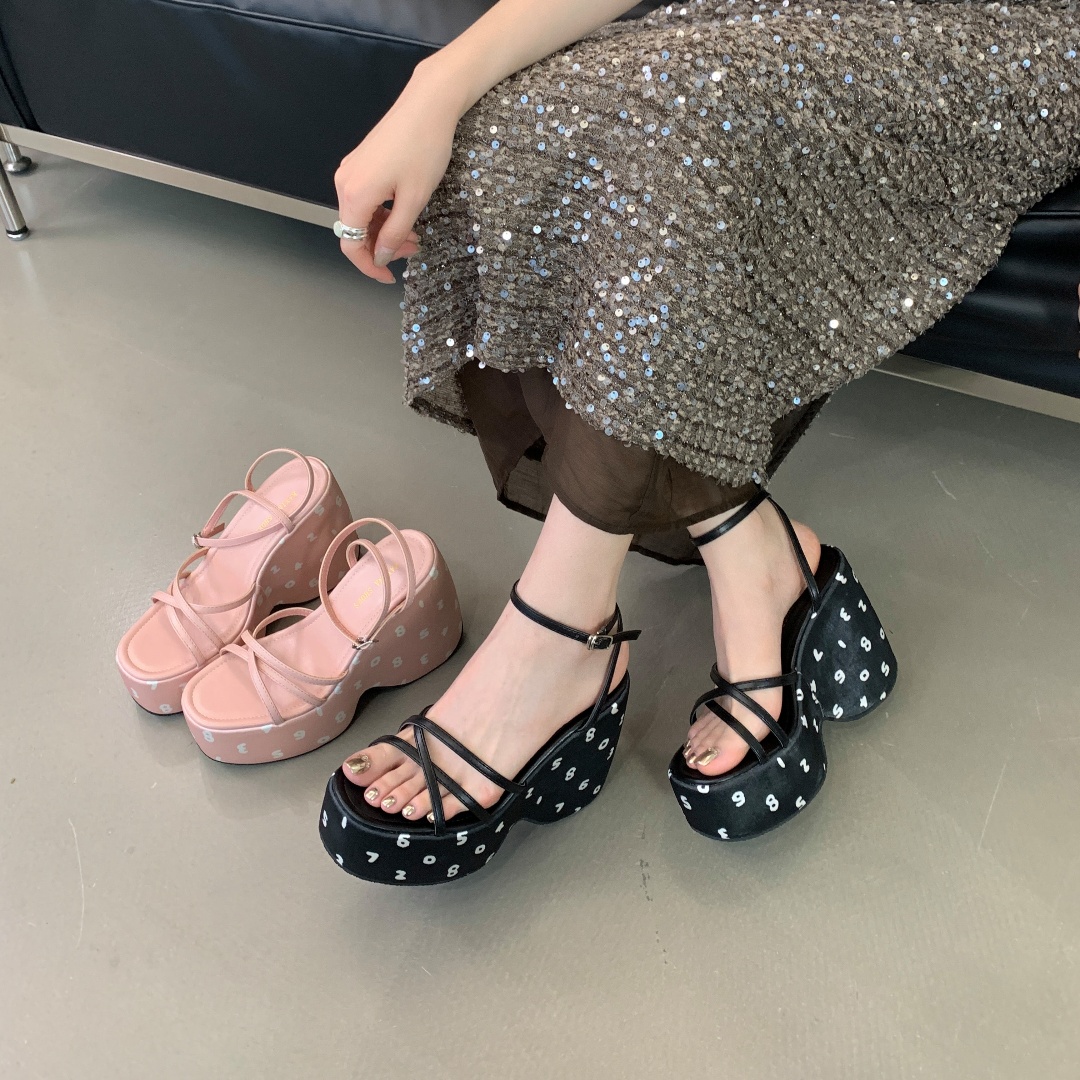 Fashion Hollow Cross Thick Sole Sandals Women's Wedge Heel Toe Loop Trendy Shoes