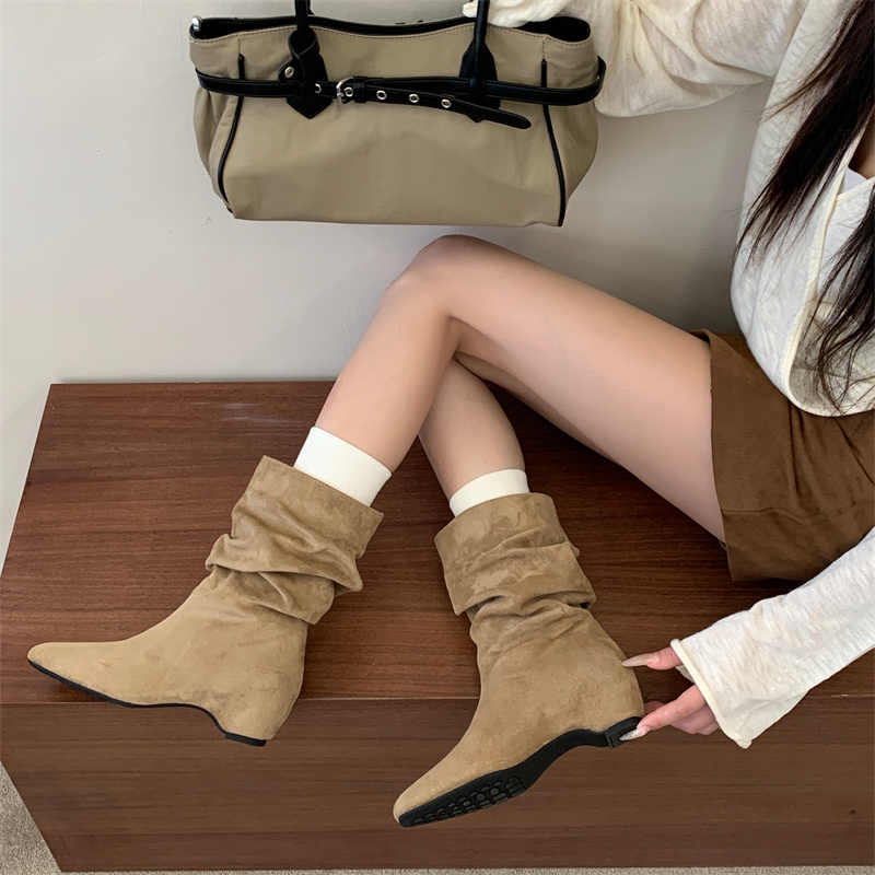 Fortune One Foot Raised Wrinkled Stacked Mid Calf Boots 2026 Autumn Winter New Retro Square Toe Versatile Fashion Short Boots - Image 2