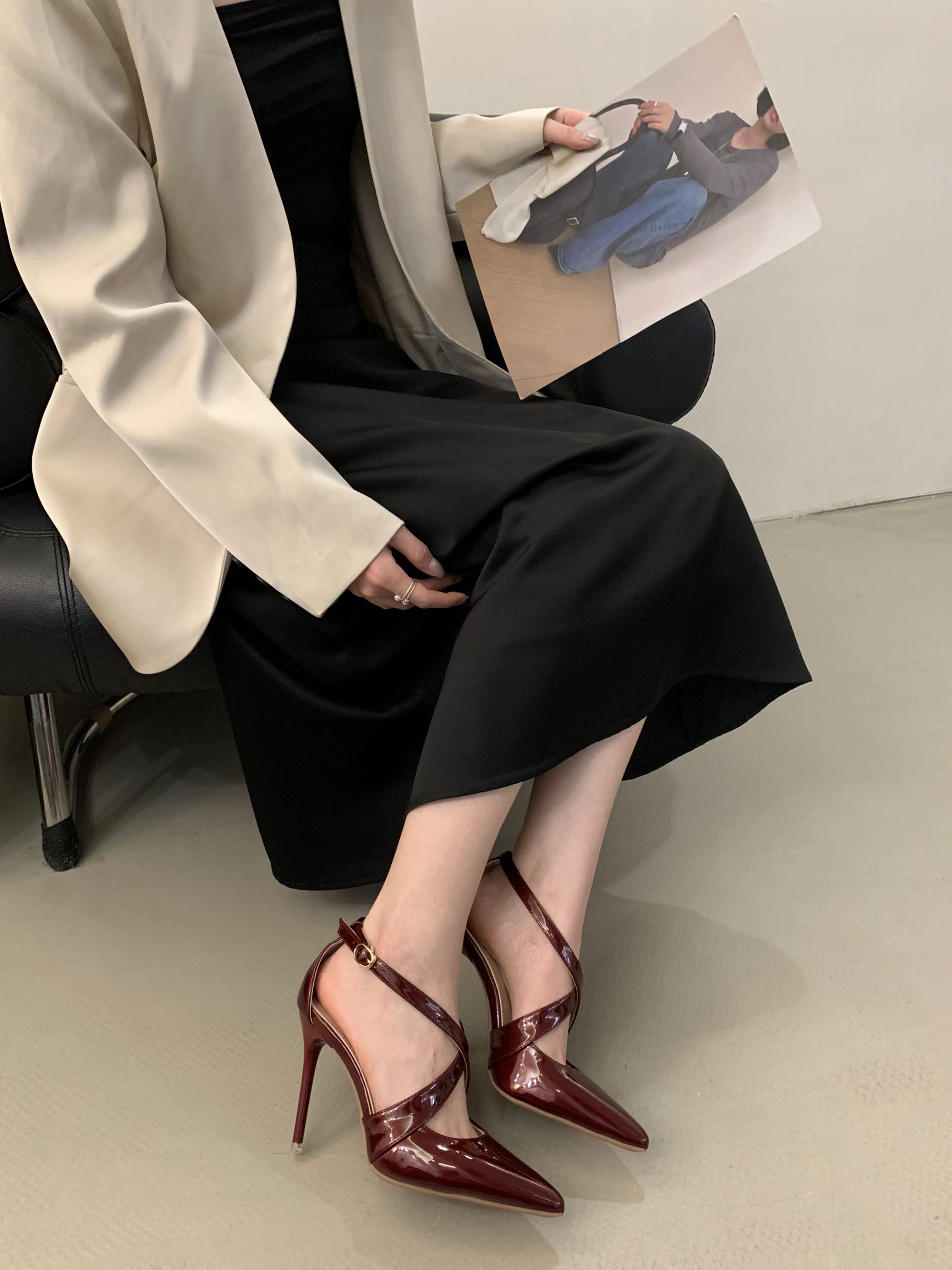 Kayina Women's Pointed Toe Roman Style Buckle Strap Sandals - Solid Color, 2025 Spring - Image 2