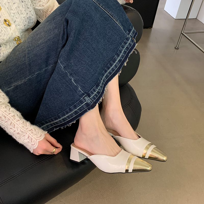 Luxury One Foot Small Fragrance High-Class Color-Block Covered Toe Slippers Women Outdoor 2024 Spring Summer Pointed Toe Mule Half Slippers - Image 4